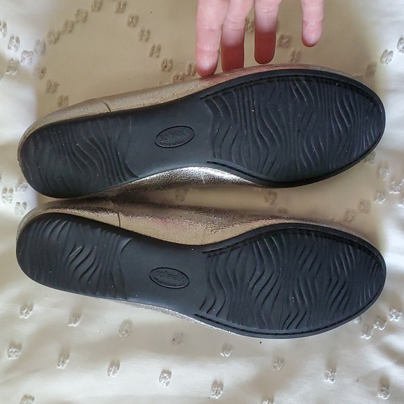 Software silver leather ballet flats size 10.5 - Picture 4 of 7